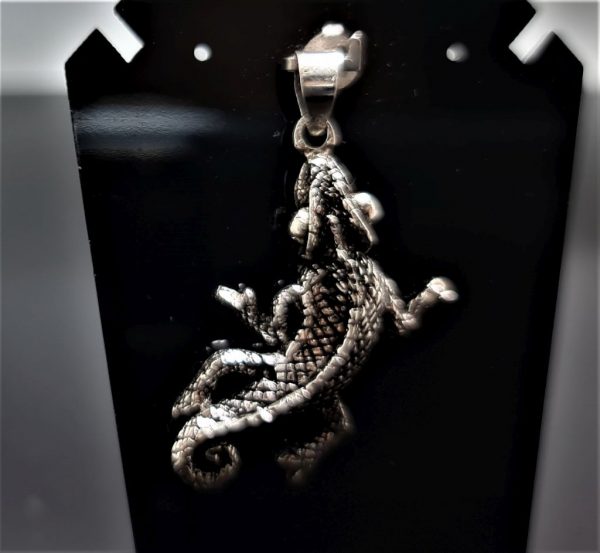 Chameleon Pendant STERLING SILVER 925 Movable Legs & Head Lizard Reptile Animal Exclusive Design