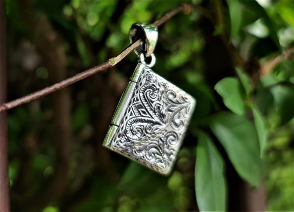 Locket Pendant STERLING SILVER 925 Secret Compartment Talisman Amulet Good Luck Gift Love Letter Floral Ornament