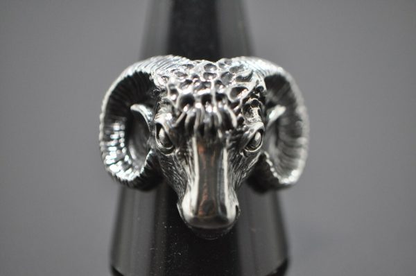 Ram Head Ring STERLING SILVER 925 Aries Zodiac Sign Horns Brutal Biker Rocker Exclusive Design