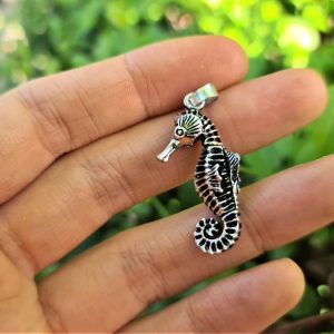Seahorse Pendant 925 STERLING SILVER Sea Horse Moving Parts Head/Tail Pendant Charm Movable Ocean Talisman Gift