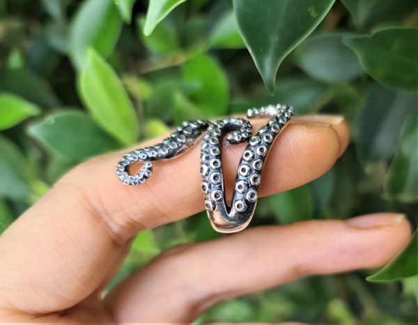Silver Octopus Tentacle