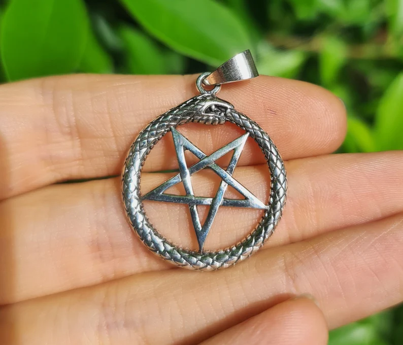 925 Sterling Silver Spiritual Wiccan Pentagram 5 Point Star Medallion Pendant  Necklace | Factory Direct Jewelry