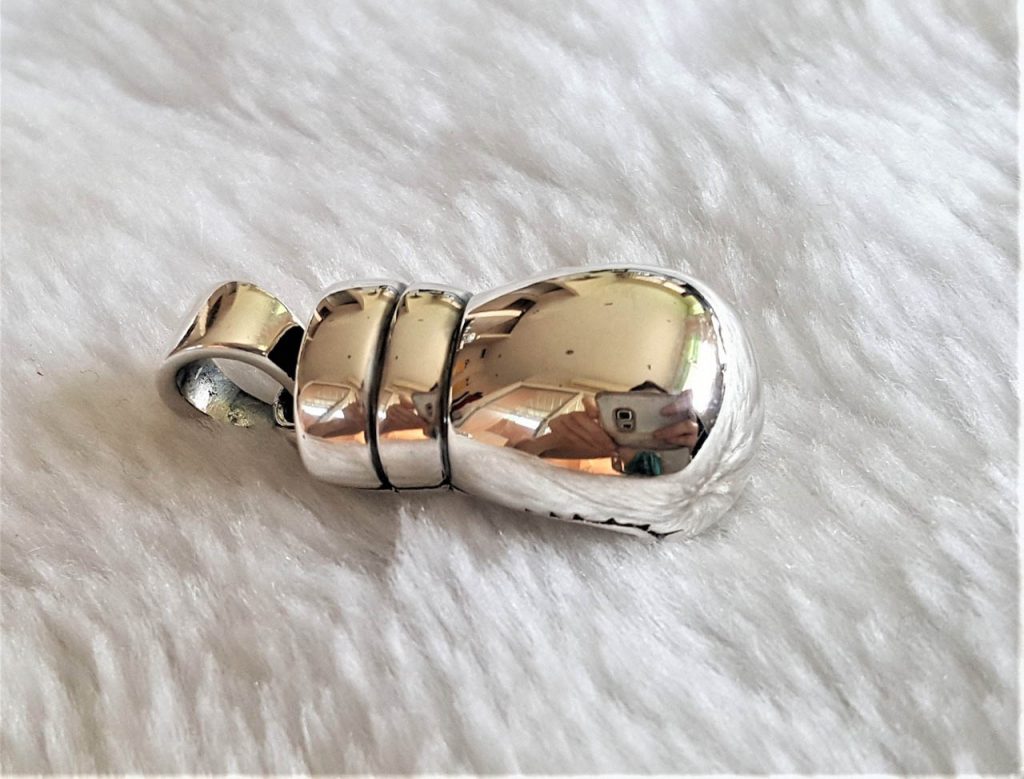 925 STERLING SILVER Boxing Glove Pendant Charm Champion Sport Exclusive