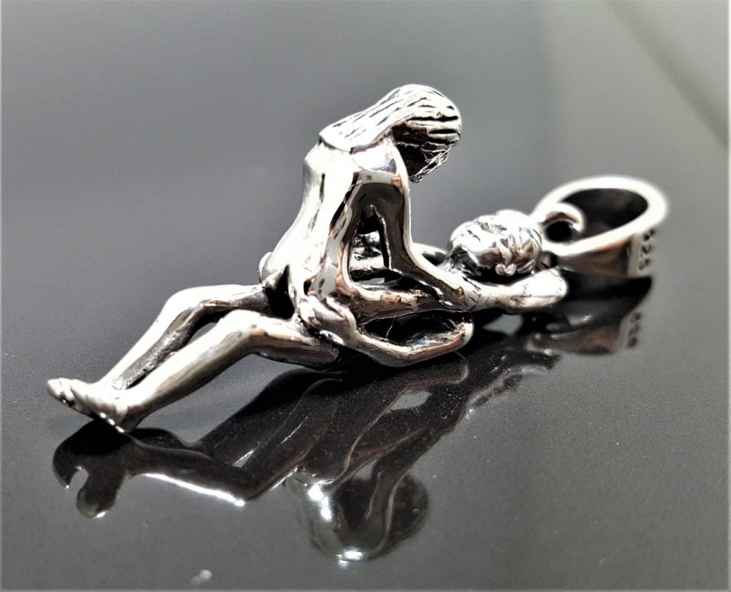 STERLING SILVER 925 Erotic Pendant Kama Sutra Pose SEX Love Man Woman