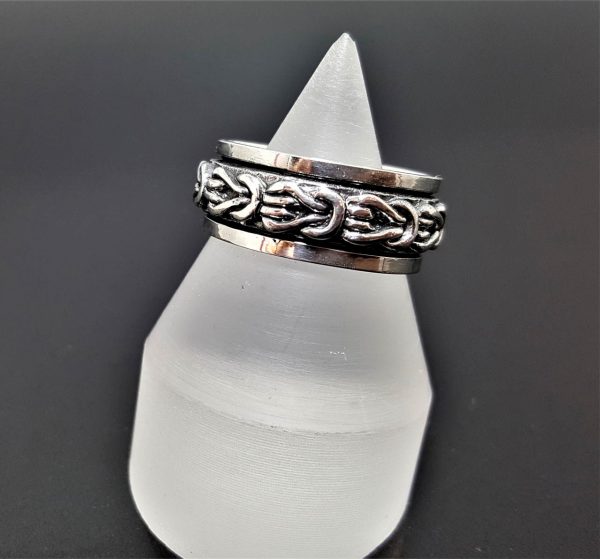 925 Sterling Silver Knot Spinner Band Ring Infinity Knot Anti Stress Fidget Meditation Kinetic Symbol of Infinite Love Talisman Amulet
