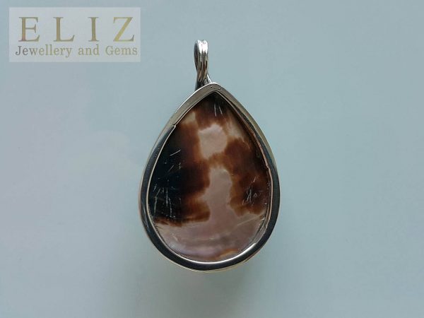 Eliz Natural Mobe Pearl with Genuine GARNET Gemstone Sterling Silver Pendant Custom Made Gift