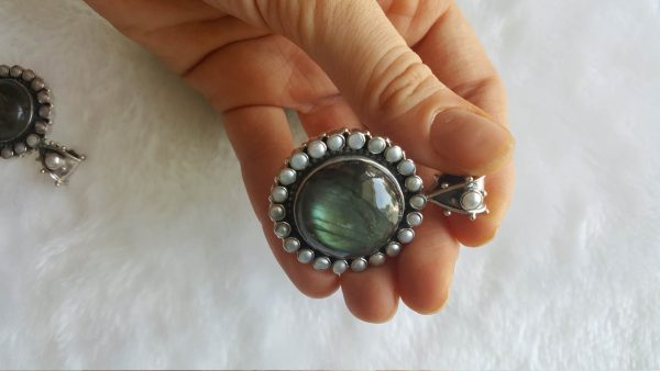 Eliz Unique Natural Labradorite SUN Pendant pearls 925 Sterling Silver Handmade Exclusive Gift Talisman Sacred Amulet