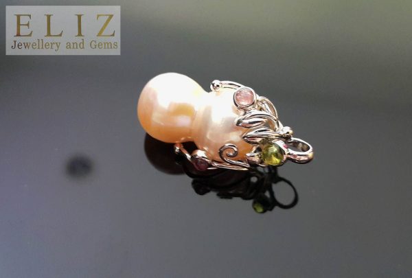 Natural Mobe Pearl & Genuine Precious Tourmaline Sterling Silver 925 Pendant Ocean Mobe Good Luck Amulet