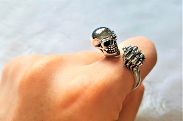 Eliz 925 Sterling Silver Praying Skull Exclusive Ring Biker Rocker Punk Goth Skeleton hands 14.2 grams Adjustable Highest Quality