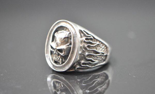 Eliz 925 Sterling Silver Skull Ring Fire Demon Skull Signet Ring