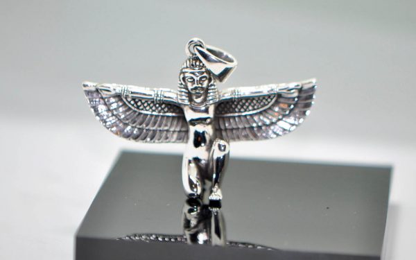 STERLING SILVER 925 Isis Goddess Ancient Egyptian Goddess Divine Mother of the Pharaoh Talisman Amulet Pendant 31 Grams