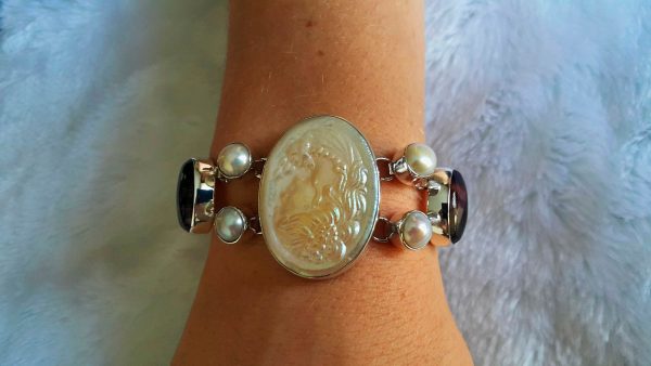 STERLING SILVER 925 Bracelet Beauty Cameo Mother of Pearl & Genuine Fluorite Gemstone Vintage 8 inches Adjustable