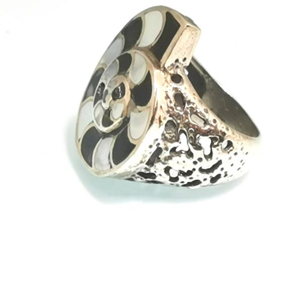 925 Sterling Silver Sea Shell Ring Natural Onyx