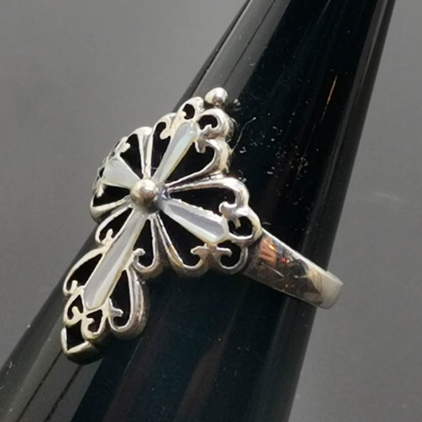 925 Sterling Silver Gothic Cross Mother of Pearl Inlay Ring