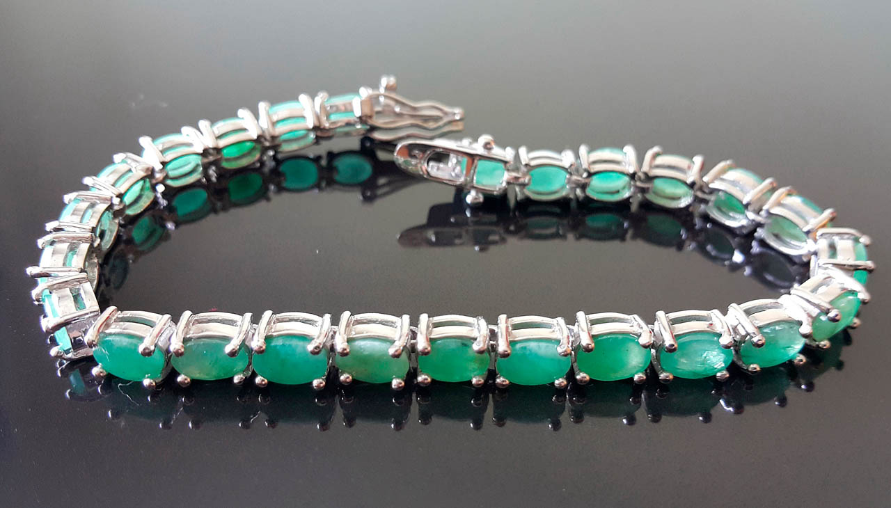 Tennis Bracelet Christmas Gift 925 Silver Bracelet May Birthstone Green Emerald Jewelry Oval Emerald Jewelry Natural Emerald Bracelet