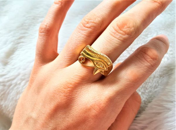 Eye of Horus 925 Sterling Silver Ring 22 k Gold Plating Ancient Egyptian Talisman Egyptian Symbol of Protection Royal Power