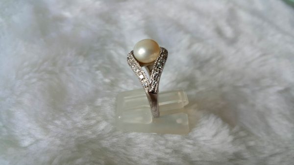 White Pearl Sterling Silver Ring Natural Freshwater Pearl & Cubic Zirconia Size 5.5, 6.5