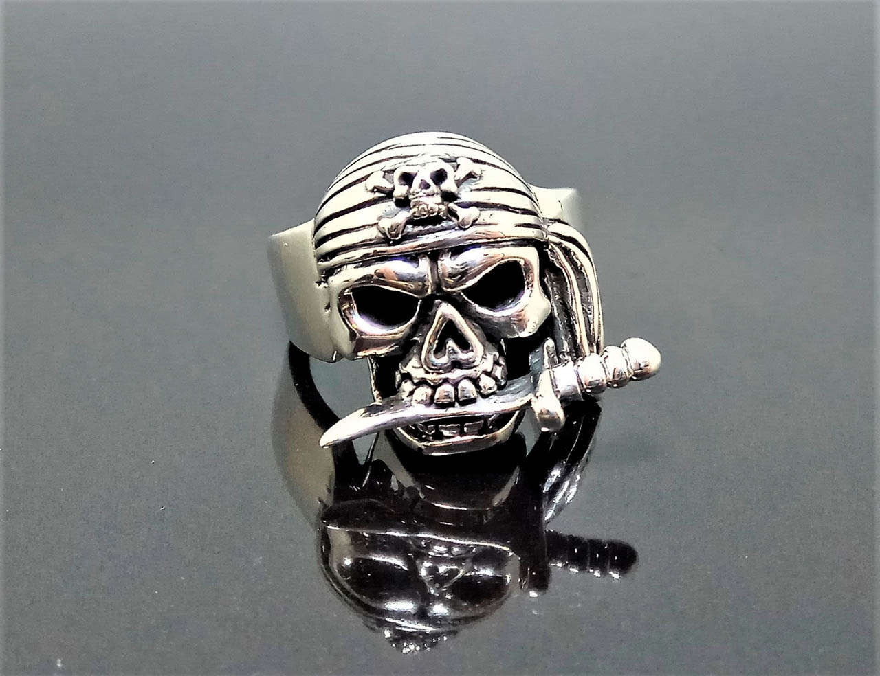 Pirate Skull 925 Sterling Silver Ring Pirate with Knife Exclusive Design  Biker rocker goth Heavy 18 Grams - ELIZ Jewelry and Gems