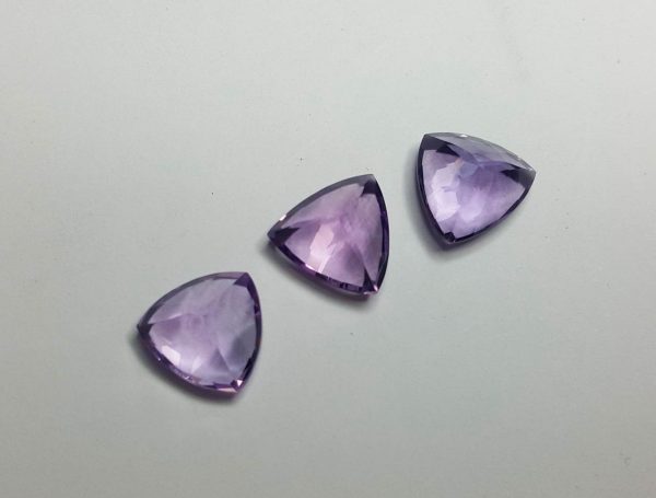 Amethyst Loose Gem Stones Grade AAA Genuine Higest Quality 13 mm Trillion Shape Faceted