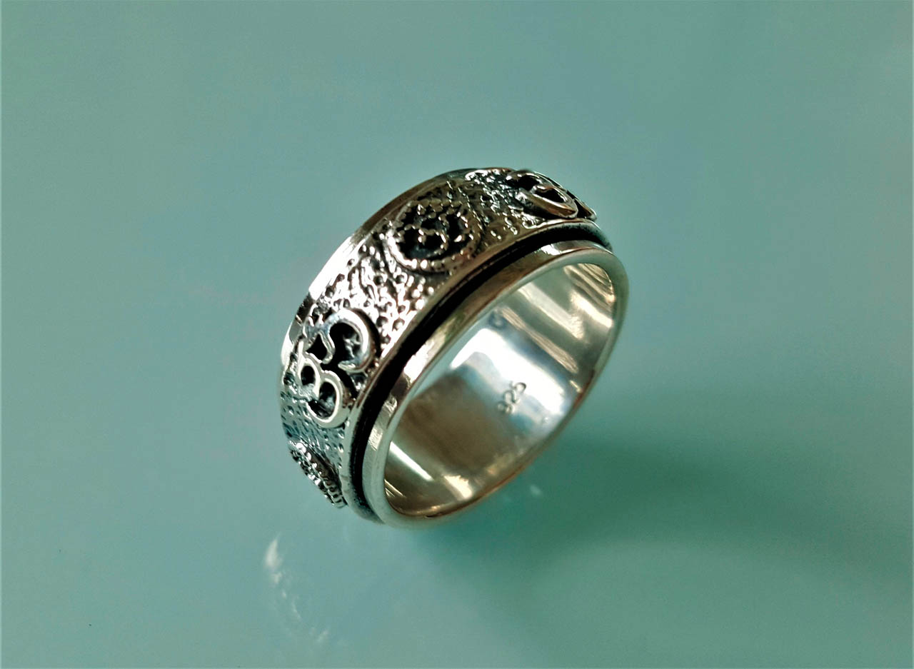 Spinner 925 Sterling Silver Ring Om Ohm AUM Unisex Band Spinner Harmony