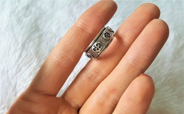 Spinner 925 Sterling Silver Ring Om Ohm AUM Unisex Band Spinner Harmony Anti Stress Fidget Meditation Kinetic