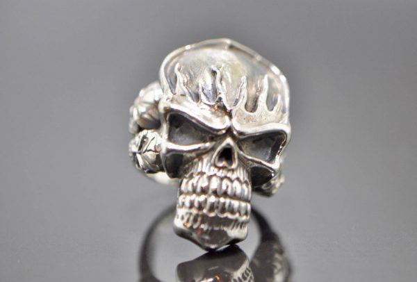 Skull Ring 925 Sterling Silver Fire Skull w Siblings Exclusive Design Brutal Skull Heavy 24 grams