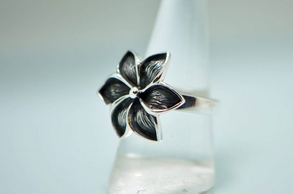 Flower Ring 925 Sterling Silver Flower pedal Unique Design