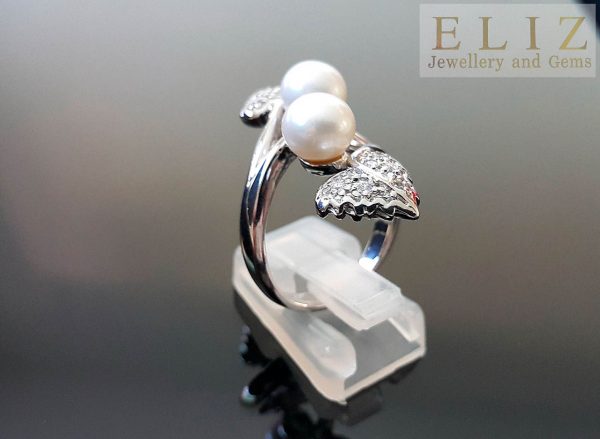 Sterling Silver 925 Ring Natural Freshwater White Pearl & Cubic Zicrconia Bridal/Wedding