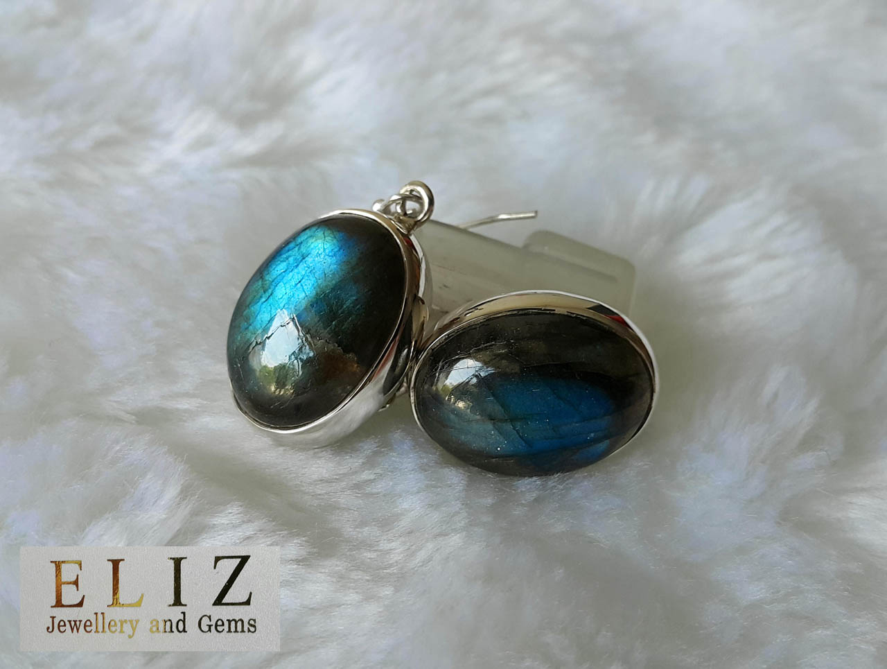 thumbnail image 2 of Labradorite 925 Sterling Silver Ring – Natural Gemstone, Handmade, All Sizes 2 of 4