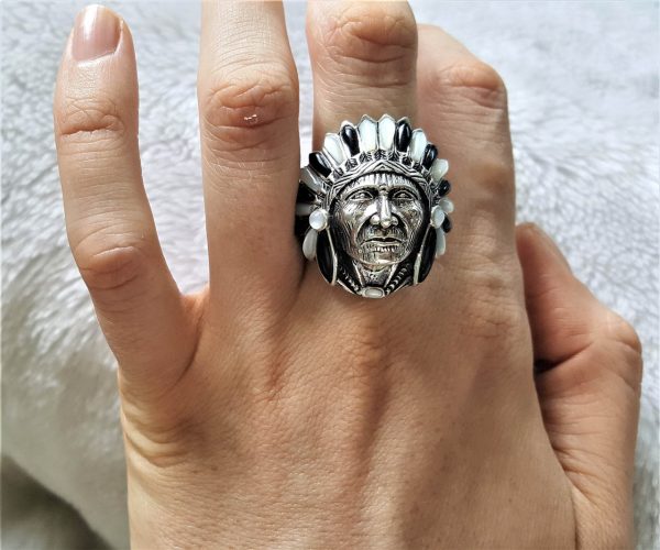 American Indian Chief Warrior Ring STERLING SILVER 925 Natural Mother of Pearl & Black Onyx Ring Spirit Amulet Talisman Heavy 20 grams