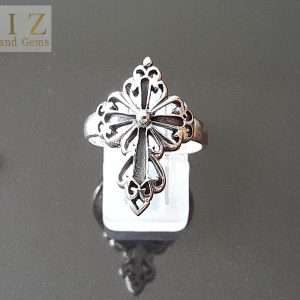 925 Sterling Silver Gothic Cross Ring