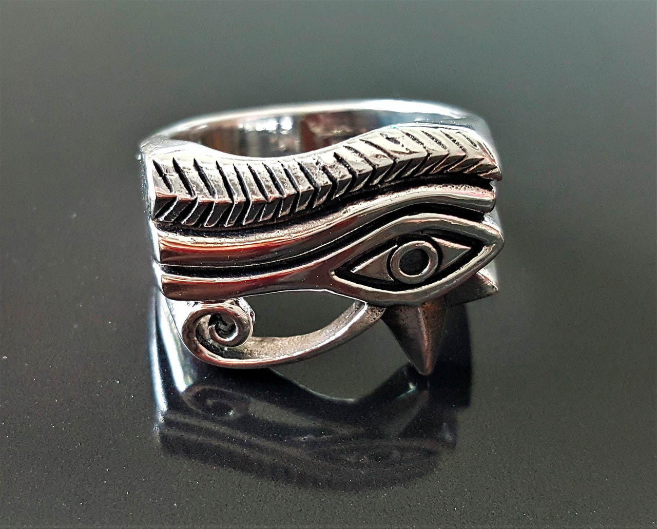 Hallmarked Sterling Silver Egyptian 'Eye of Horus' SPINNER Ring 925