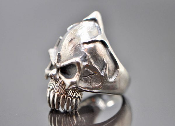 Pure Solid .925 Sterling Silver ConeHead Alien Half Jaw Fang Skull Ring