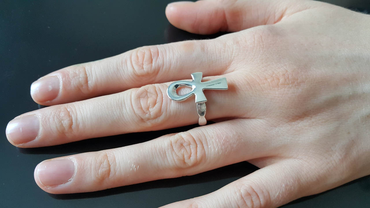 Details about  / Ankh Ring .925 silver egyptian cross of life Ladies Girls Biker Celtic Sizes J-S