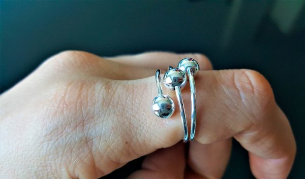 Eliz STERLING SILVER 925 Three Balls Stylish Geometric Modern Ring Simple Beauty Exclusive Design Gift for Her Size 6,7,8,9