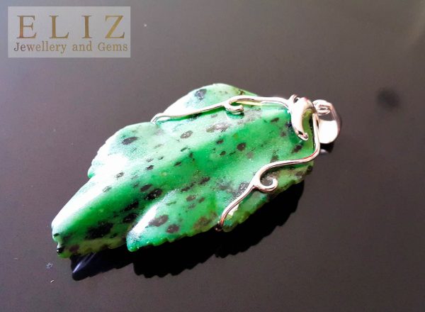 Eliz 925 Sterling Silver Quartz Leaf Pendant with Precious Pridot, Garnet, Amethyst 22 grams
