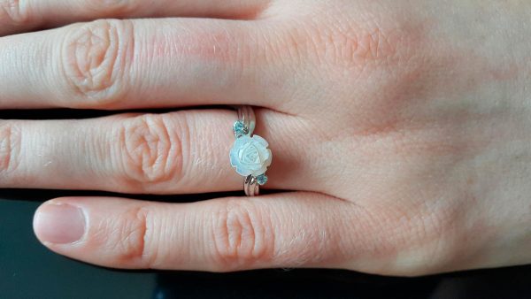 Sterling Silver RING Natural Carved Mother of Pearl Roses & Blue TOPAZ Custom Made Bouquet Exclusive Gift SIZE 6