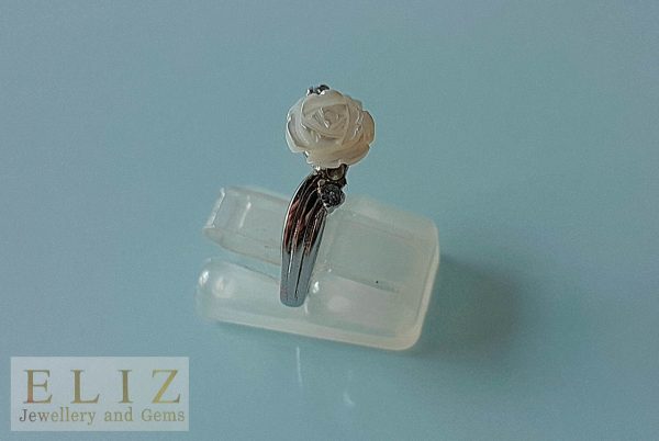 Sterling Silver RING Natural Carved Mother of Pearl Roses & Blue TOPAZ Custom Made Bouquet Exclusive Gift SIZE 6