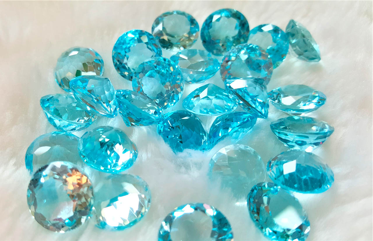 Details about   Lovely Lot Natural Sky Blue Topaz 12X12 mm Trillon Cabochon Loose Gemstone