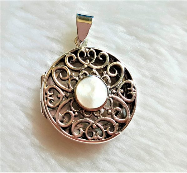 Eliz STERLING SILVER 925 Mother of Pearl Abalone Locket Ornament Pendant Memory Talisman Amulet