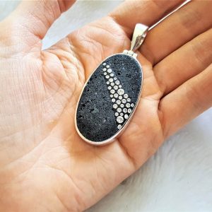 Eliz Natural Volcanic ENERGY CRYSTAL Lava Stone Sterling Silver Pendant Mother Earth Essential Oil/Perfume Diffuser Heavy 27.5 grams