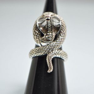 925 Sterling Silver Coiled Cobra Strike Ring Eliz